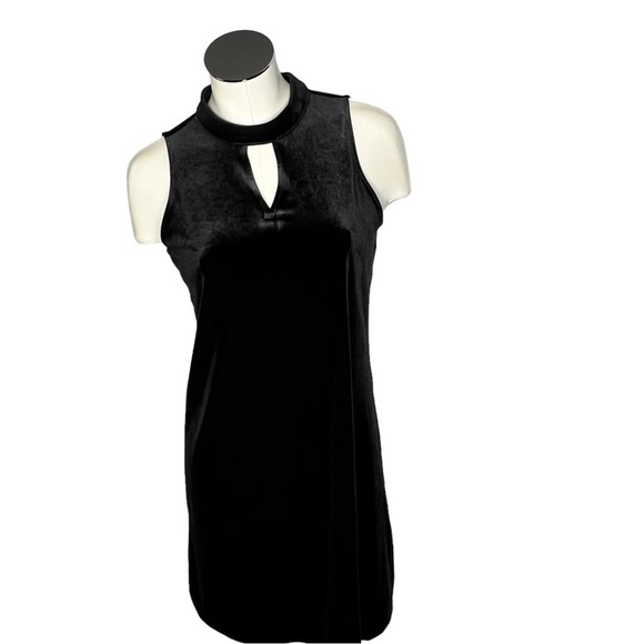 WORTHINGTON Black Velvet Velour Sleeveless Keyhole Cocktail Dress Size M - Picture 2 of 16